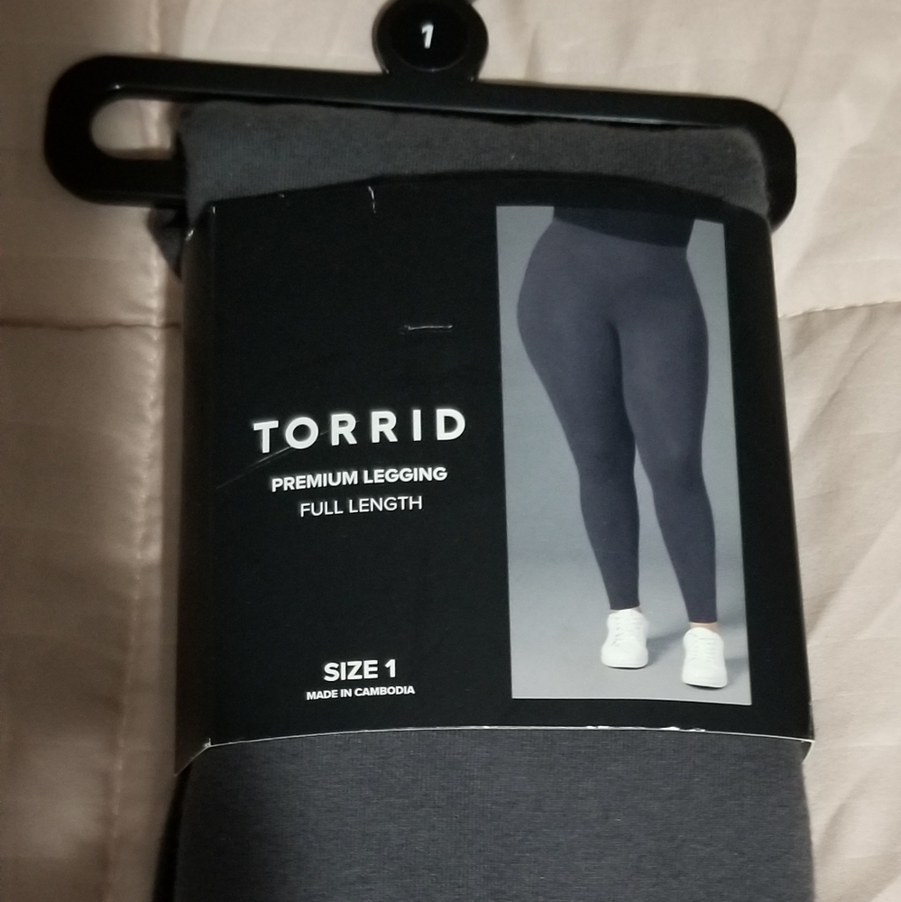 Torrid size 1 gray leggings